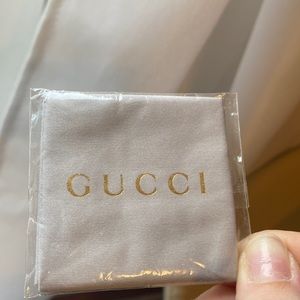 Gucci Glasses Cloth